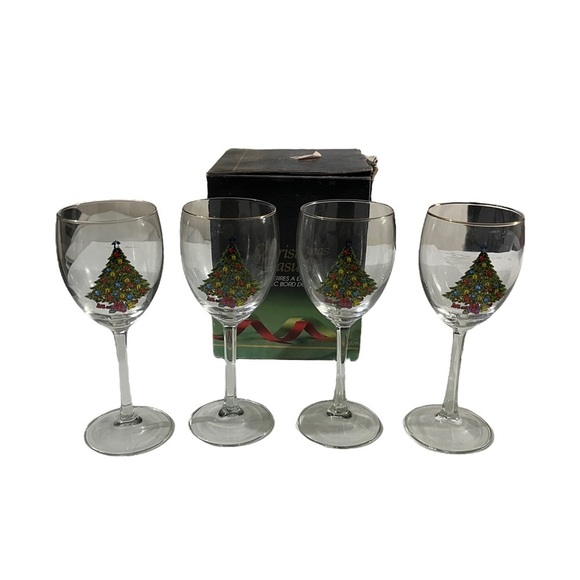 Carlton Glass Christmas Treasure Water Goblets Wine Glass US Made Christmas Tree - Picture 1 of 8